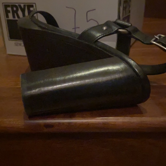 Frye open toe leather shoes - Picture 5 of 6